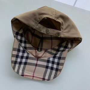 Burberry cap